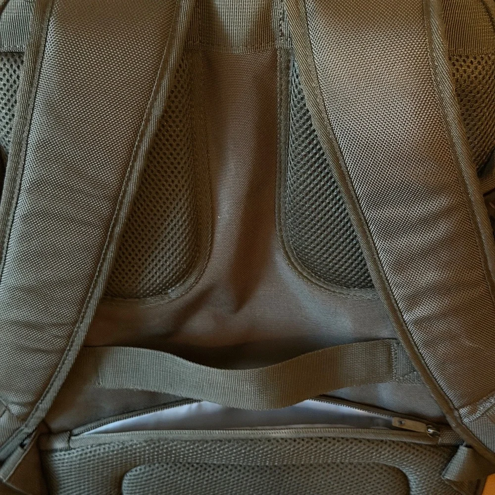 KROSER Travel Laptop Backpack 17.3 Inch XL Computer Backpack-Black - Picture 10 of 10
